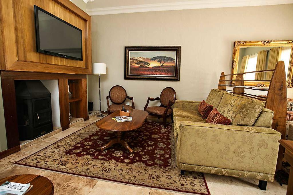 Mavuta Manor Hotel Polokwane Exterior foto